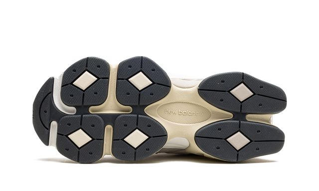 New Balance 9060 Mushroom