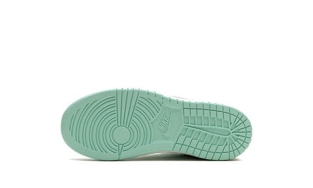 Nike Dunk Low "Mint Foam"