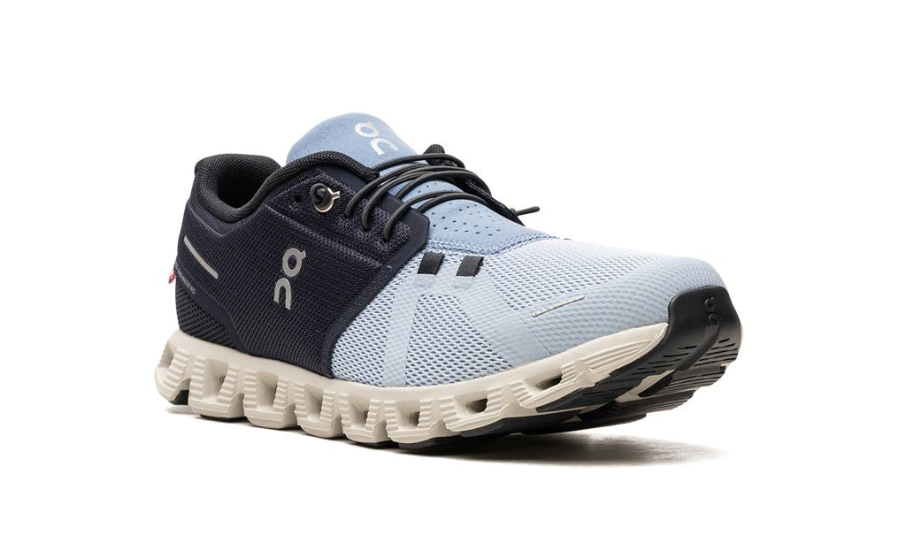 On Running Cloud 5 Midnight | Chambray
