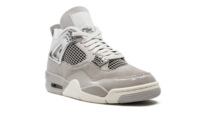Jordan 4 Retro Frozen Moments