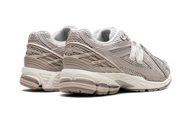 New Balance 1906R "Grey Day"