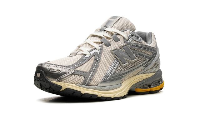 New Balance 1906R "Metallic Silver Yellow"