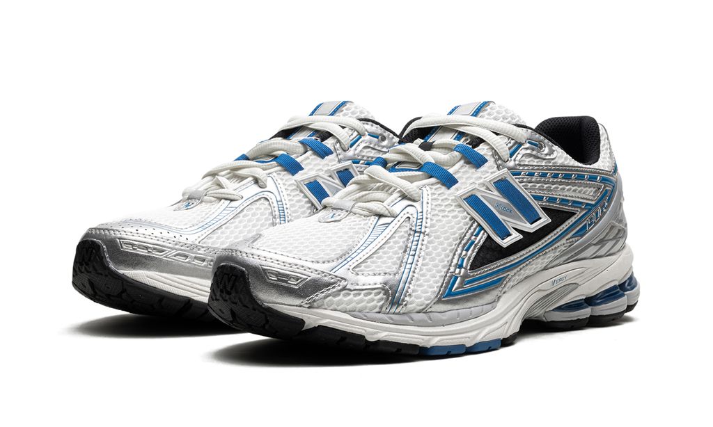 New Balance 1906R  "SILVER METALLIC"