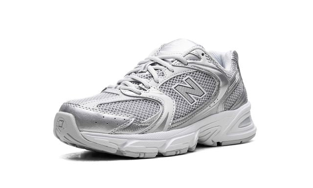 New Balance 530 Moonbeam Silver Metallic