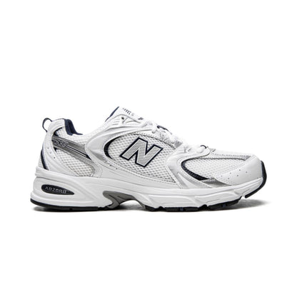 New Balance 530 Wit Zilver Marineblauw 