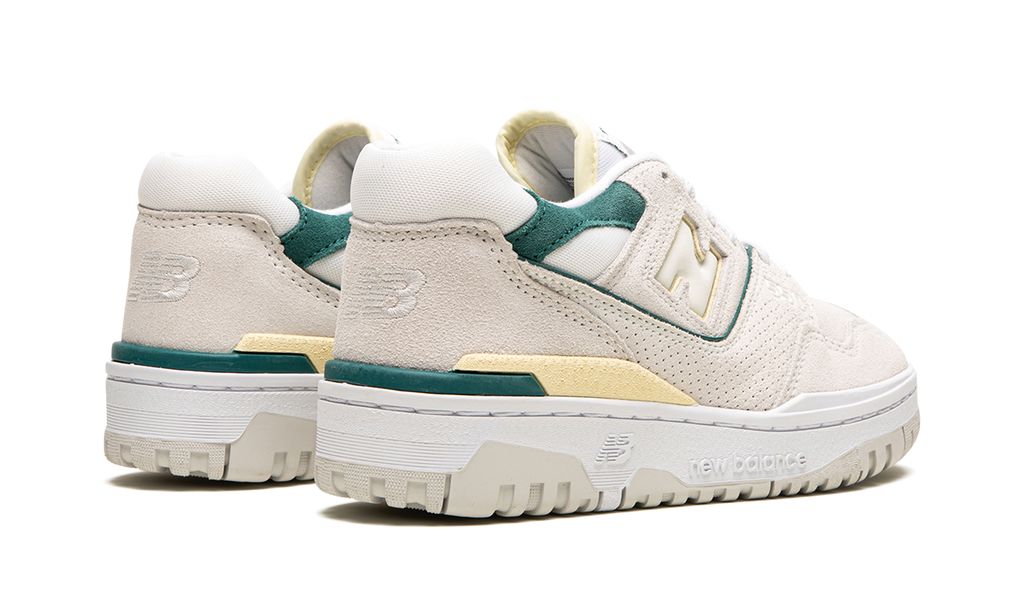 New Balance 550  Reflection