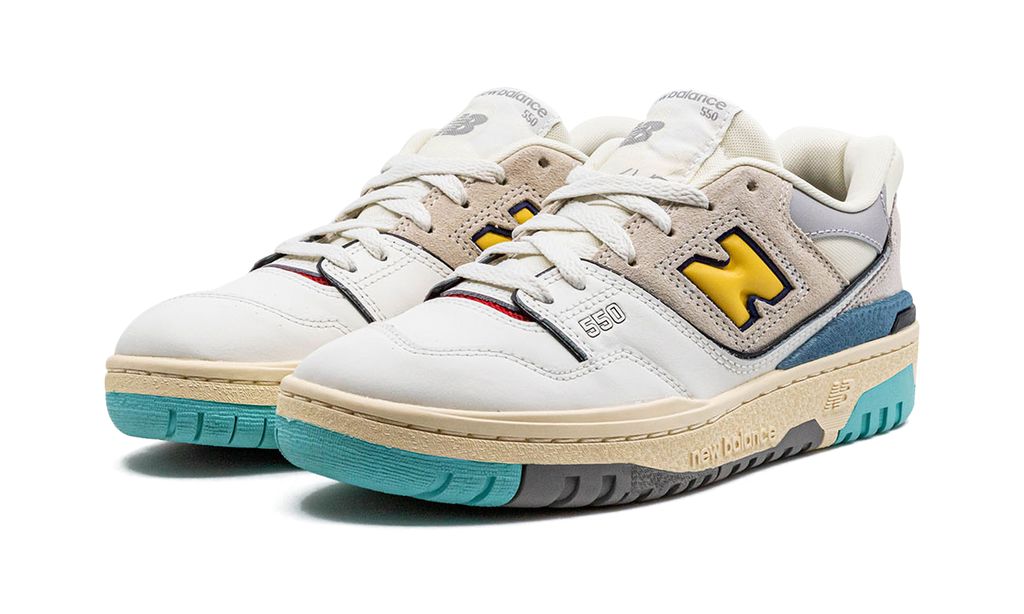 New Balance 550 Sea Salt Yellow