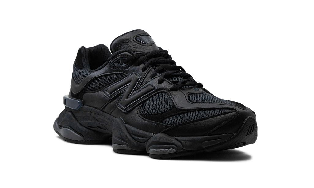 New Balance 9060 Zwart en Blauw