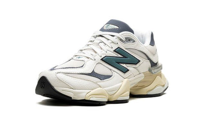 New Balance 9060 v1 NIEUW SPRUICE