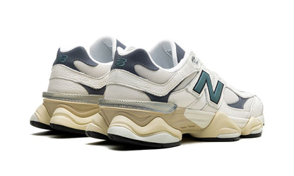 New Balance 9060 v1 NIEUW SPRUICE