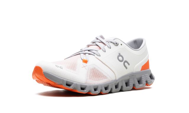 On Running Cloud X 3 Ivory Alloy