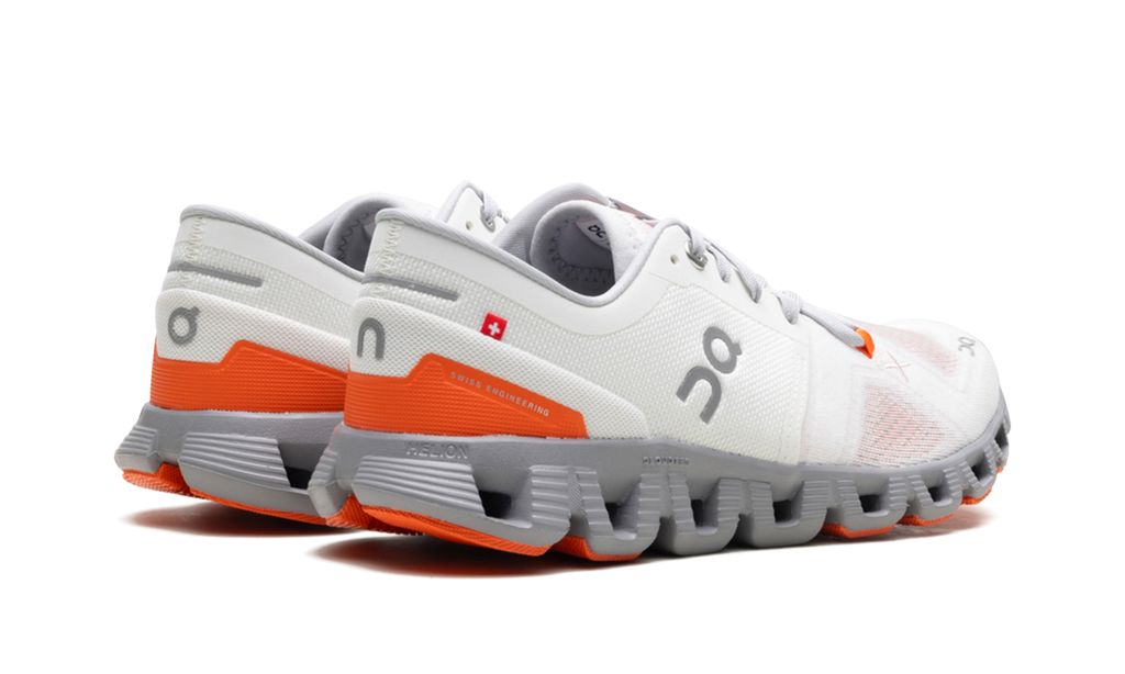 On Running Cloud X 3 Ivory Alloy