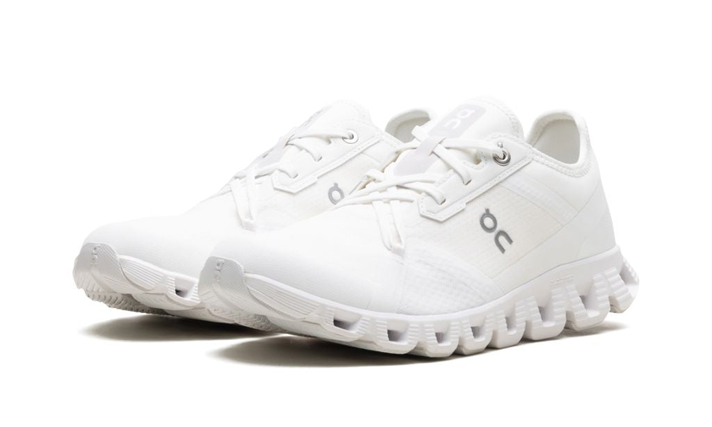 On Running Cloud  X 3AD Undyed White
